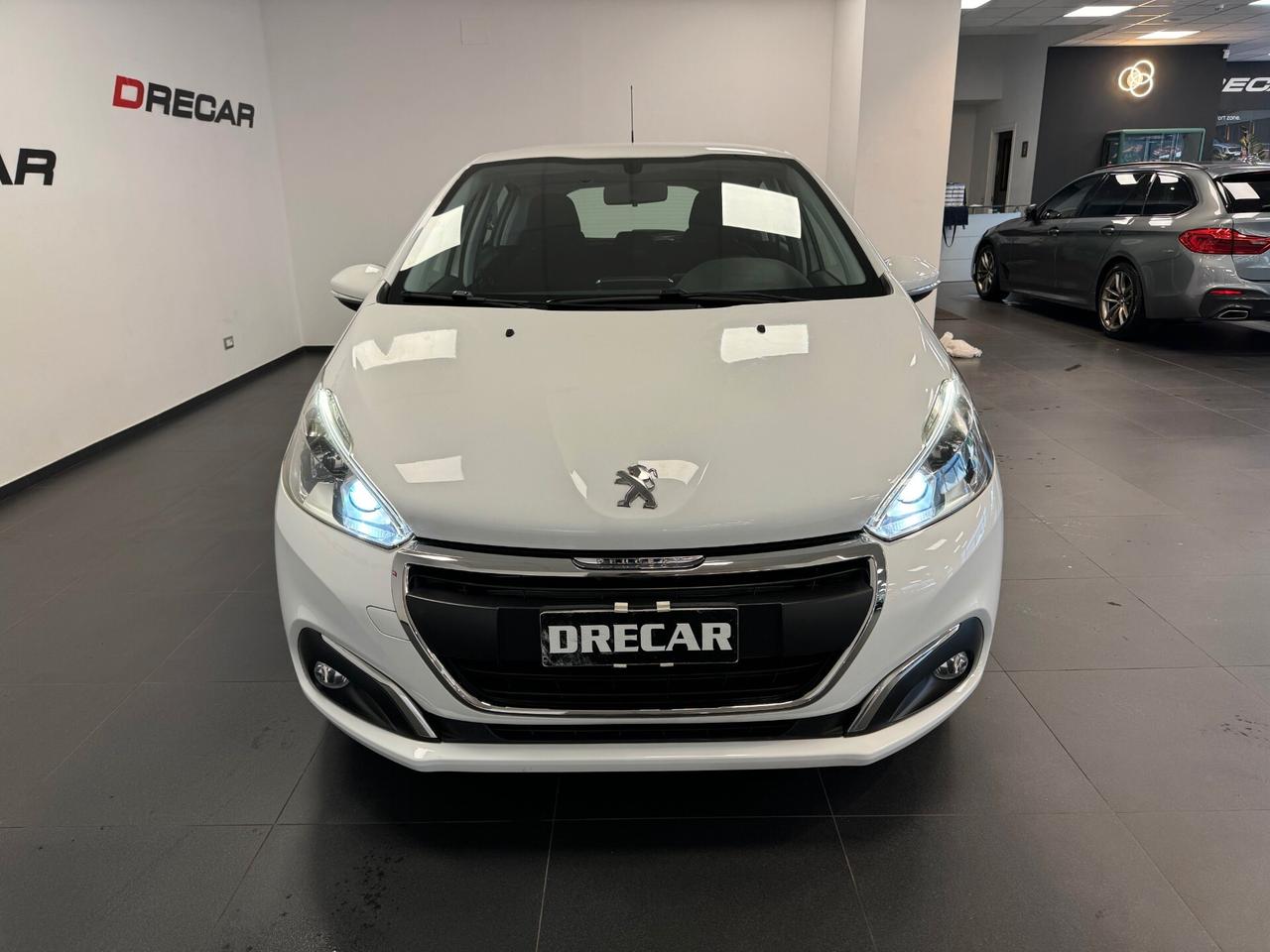 Peugeot 208 PureTech 82 5 porte Active NEOPATENTATI UNIPROP.