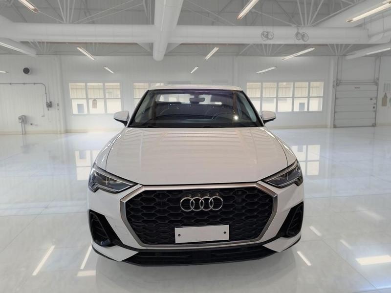 AUDI Q3 SPORTBACK 45 TFSI e S tronic Business Plus