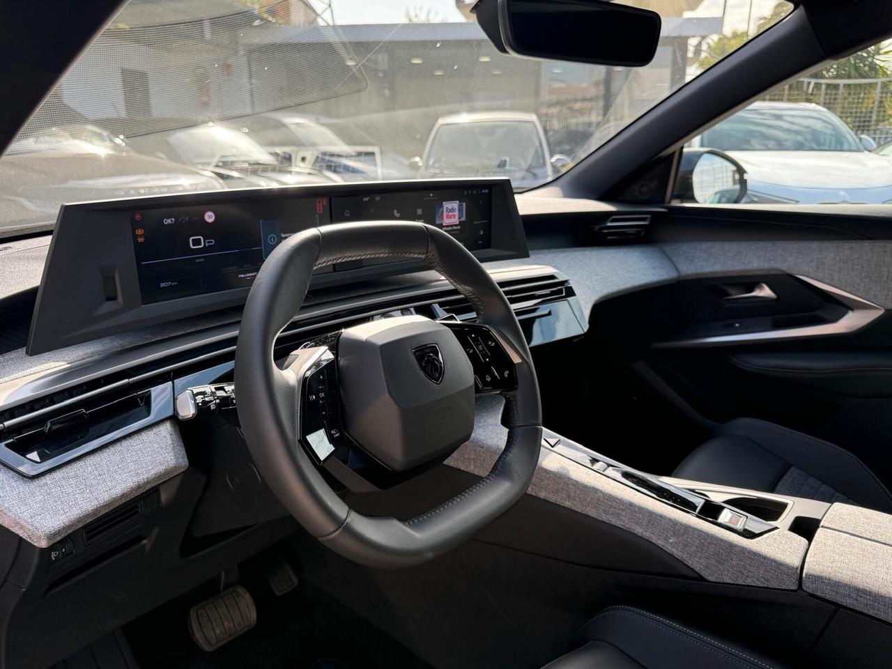 PEUGEOT 3008 HYBRID 136CV AUTOMATICA ALLURE KM0