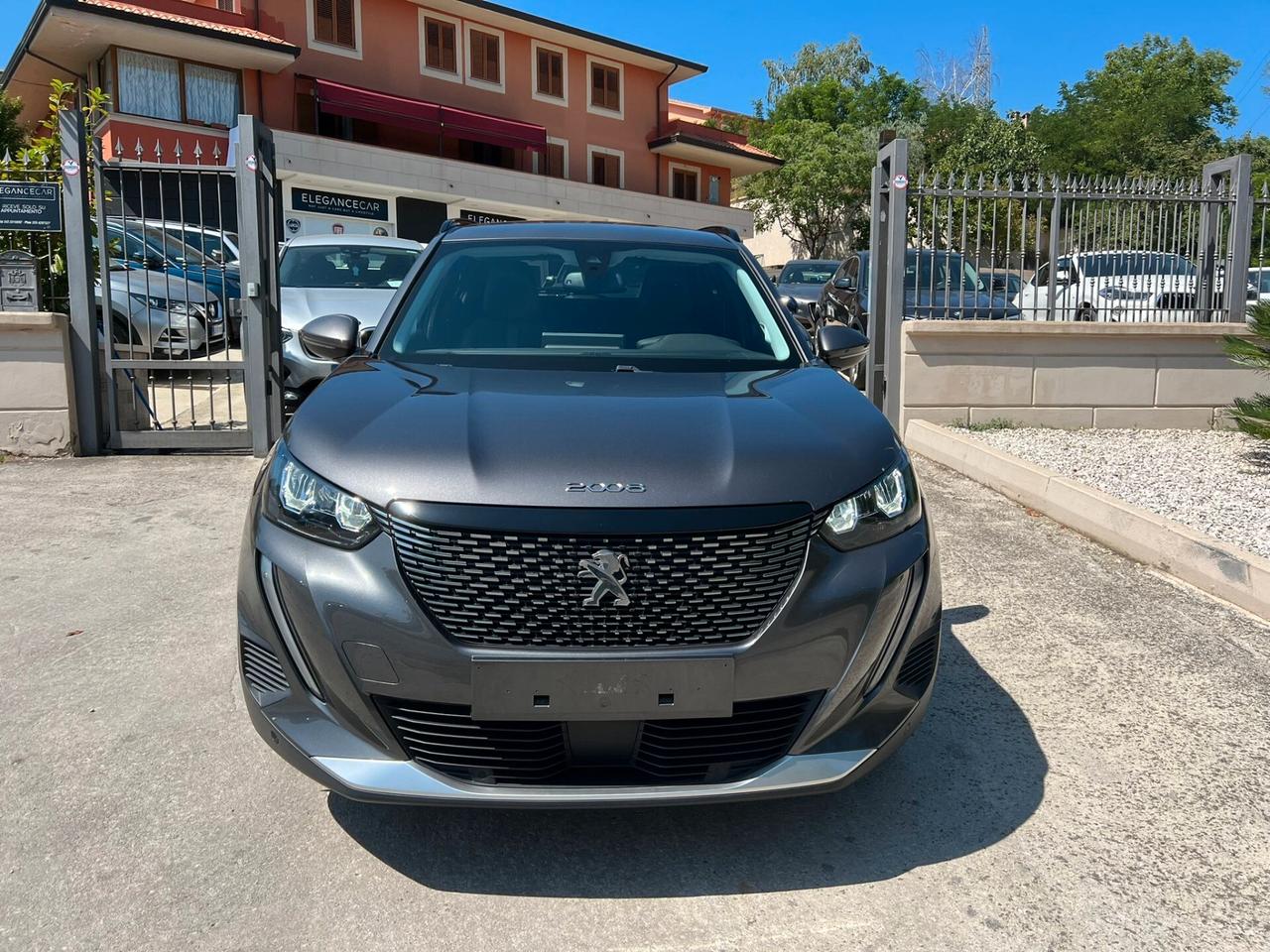 Peugeot 2008 BlueHDi 100 S&S Allure