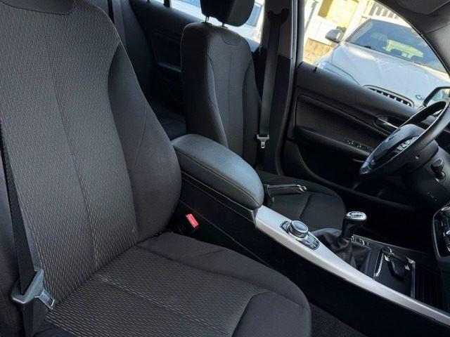 BMW 114 d 5p. Business