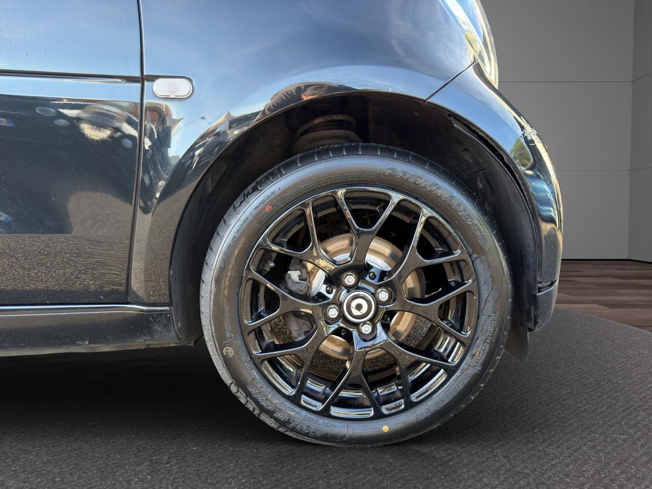 Smart fortwo coupe Fortwo 0.9 t Passion 90cv - Unipro - Promo Finanziamento - Unipro - Schermo - Retrocamera - Tetto - Cerchi 16"