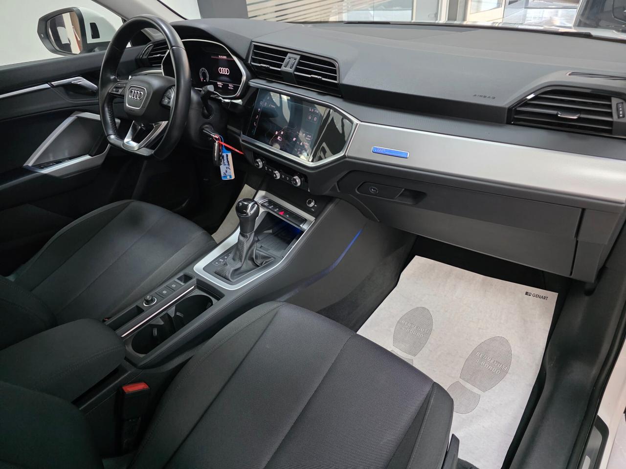 Audi Q3 35 TDI S tronic Business Advanced