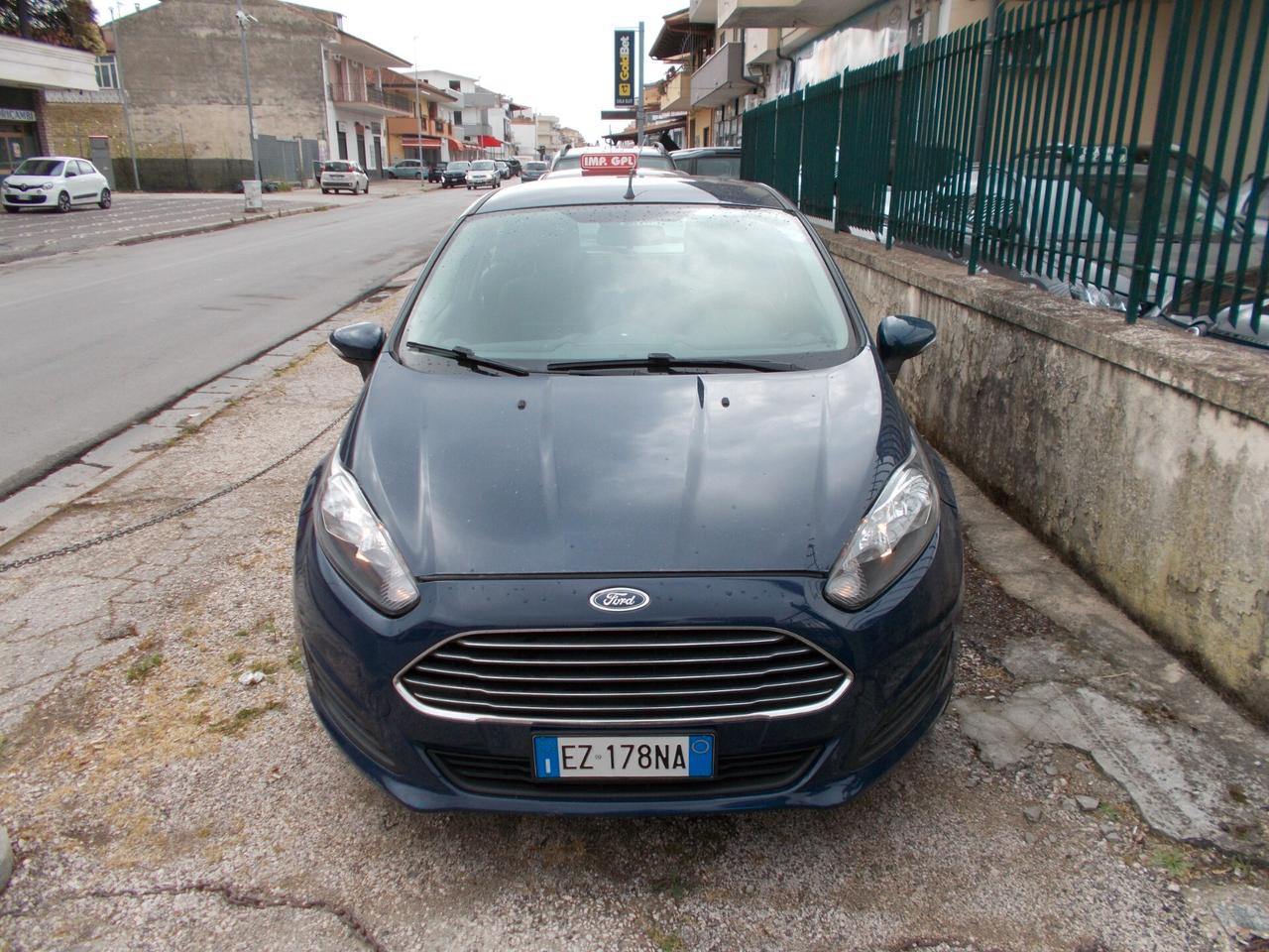 Ford Fiesta 1.2 60CV 5 porte