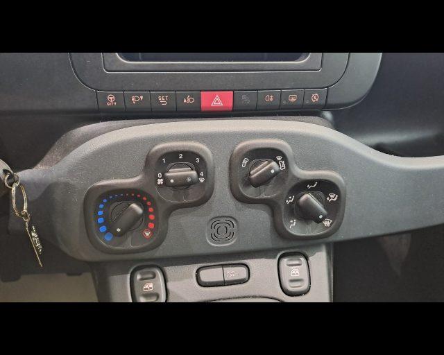 FIAT New Panda van 1.0 hybrid 70cv 4p.ti-DETAX