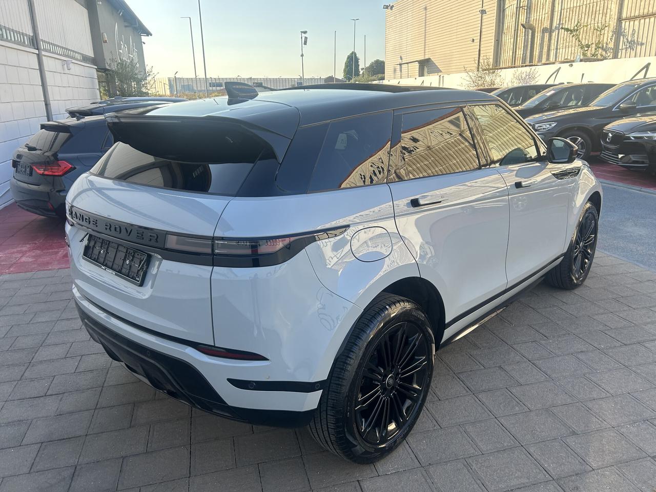 Land Rover Range Evoque 2.0D I4 204 CV AWD Auto R-Dynamic SE