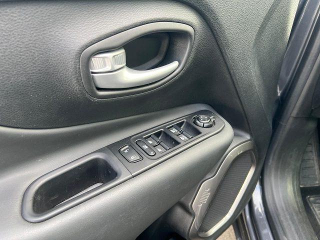 JEEP Renegade e-Hybrid 1.5 T4 MHEV 130cv Altitude DDCT