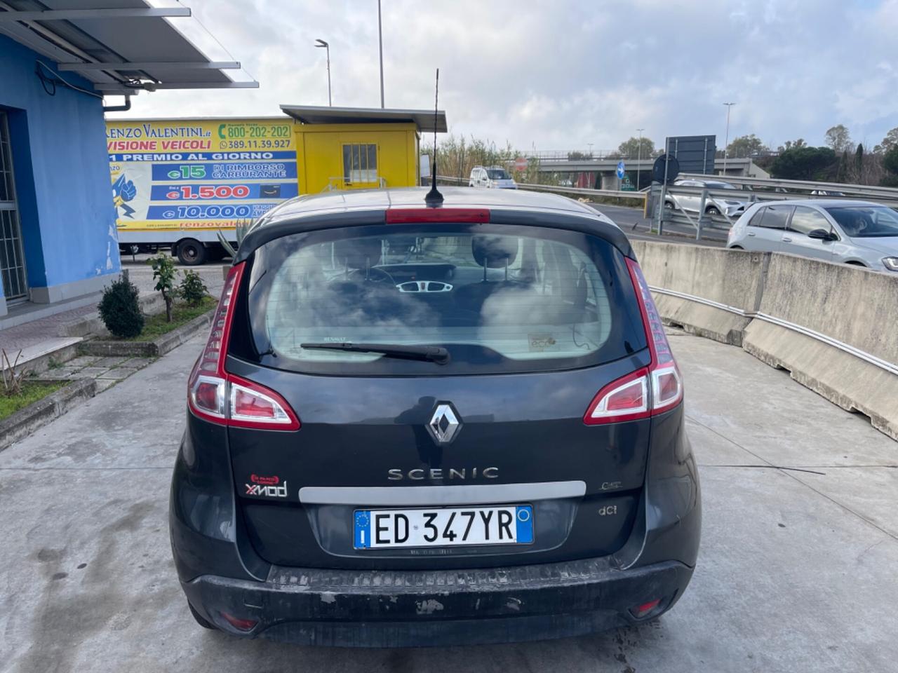 Renault Scenic Scénic X-Mod 1.9 dCi 130CV