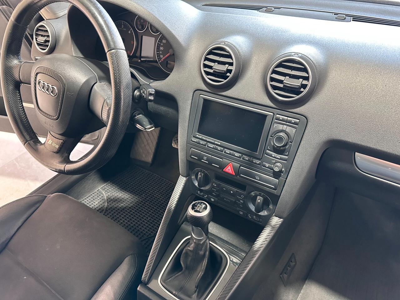 Audi A3 SPB 2.0 TDI 140cv S LINE - FULL - TETTO - NAVI - LED -