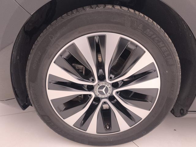 MERCEDES-BENZ B 180 180 Business Extra auto