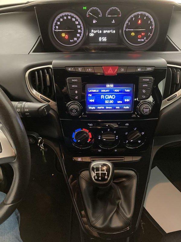 Lancia Ypsilon Ypsilon 1.2 69 CV 5 porte Platinum