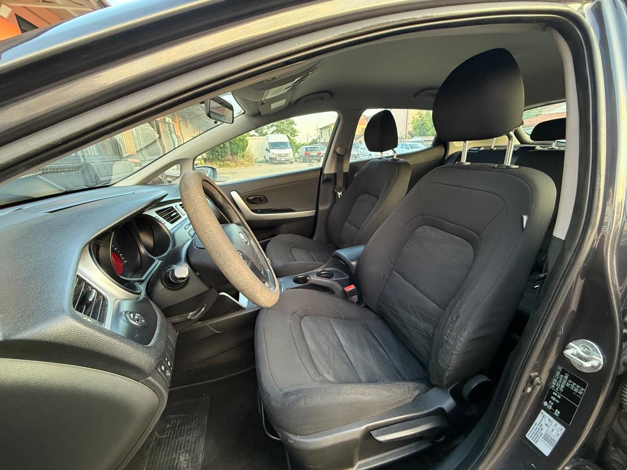 Kia Ceed 1.4CRDi 90CV NEOPATENTATI Berlina Class EU5