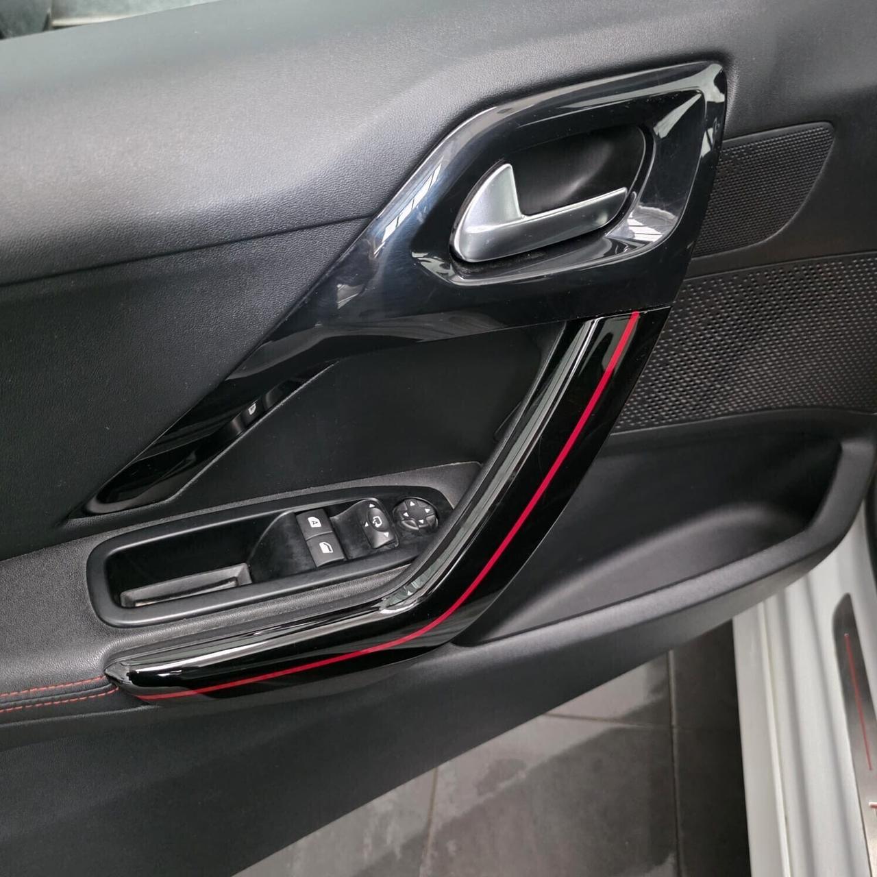 Peugeot 208 1.6 3 porte GTi