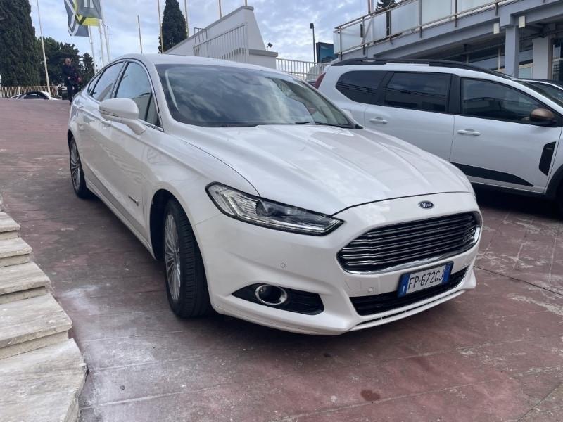 Ford Mondeo Full Hybrid 2.0 187 CV eCVT 4 porte Titanium Business