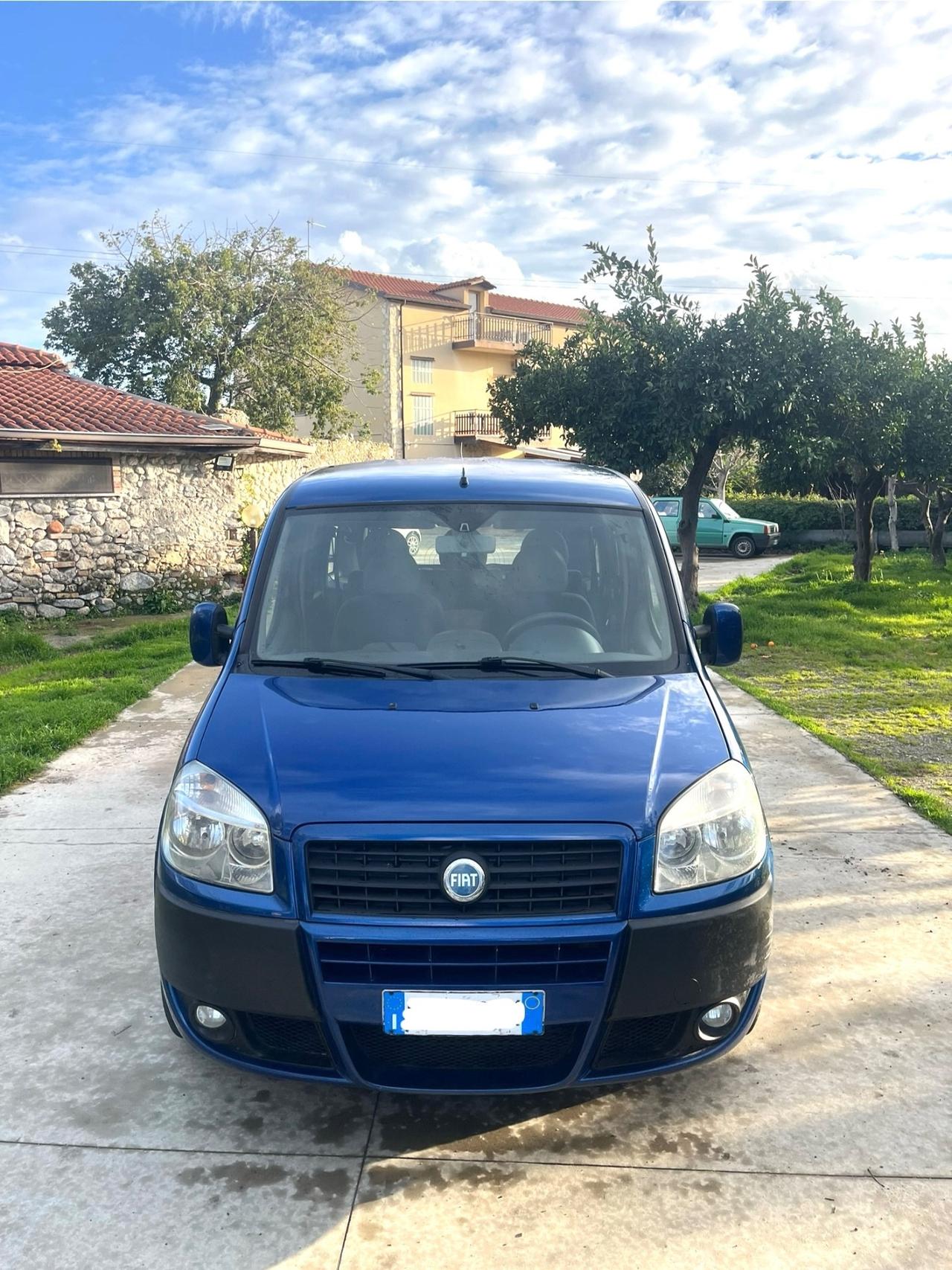 Fiat Doblo 1.9 MJT 120CV EURO4 POCHI KM DA VETRINA LEGGI