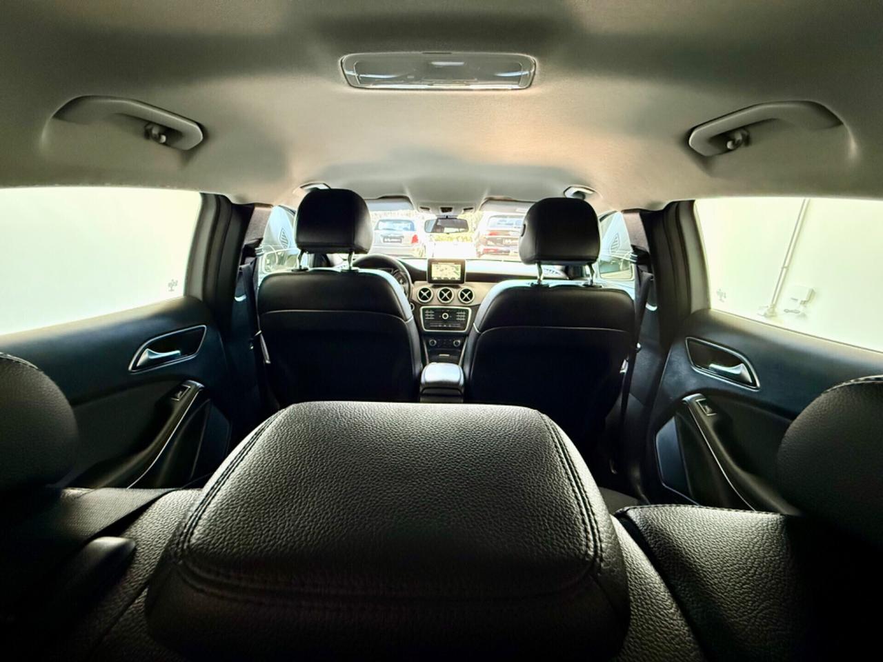 Mercedes-benz GLA 200 d Sport Auto