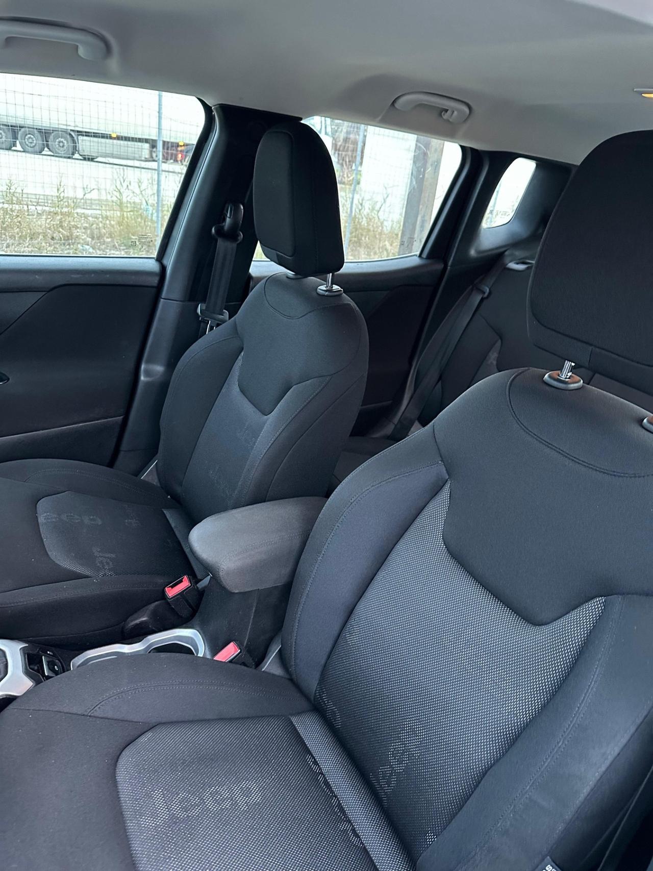 Jeep Renegade 1.6 Mjt 120 CV Longitude