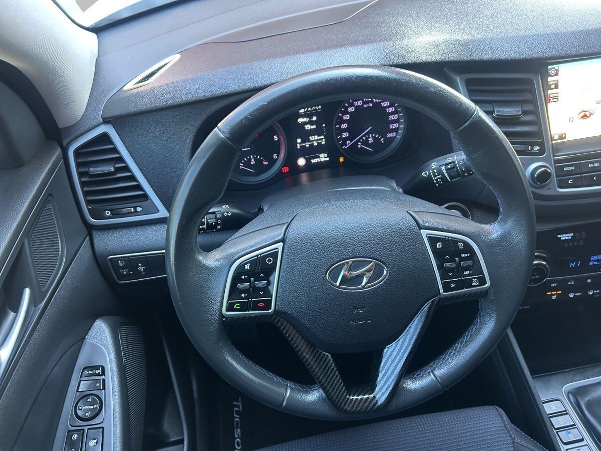 HYUNDAI - Tucson - 1.7 CRDi 115 CV XPossible TELECAMERA NAVI