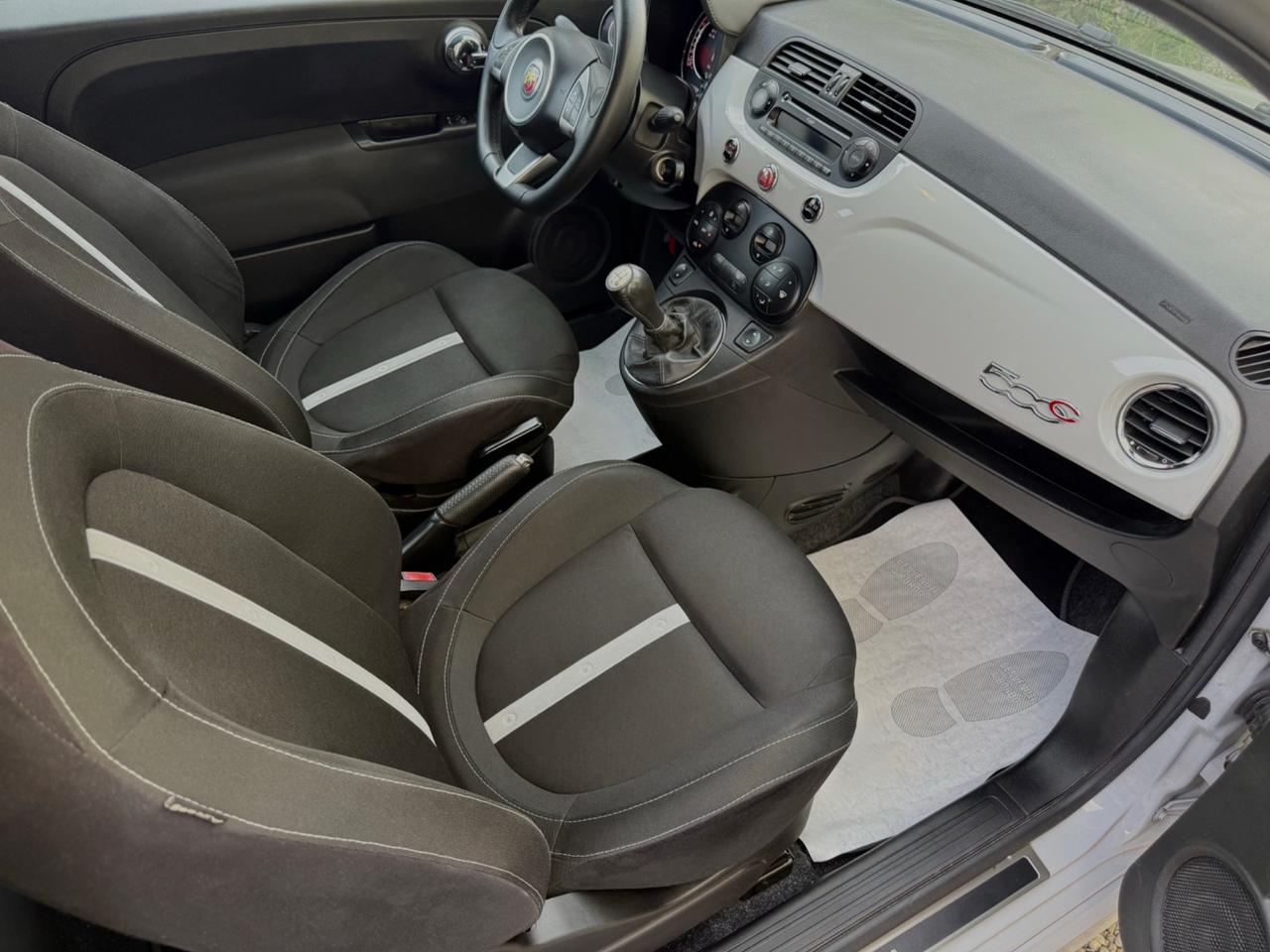 Abarth 500 C 1.4 Turbo T-Jet Custom