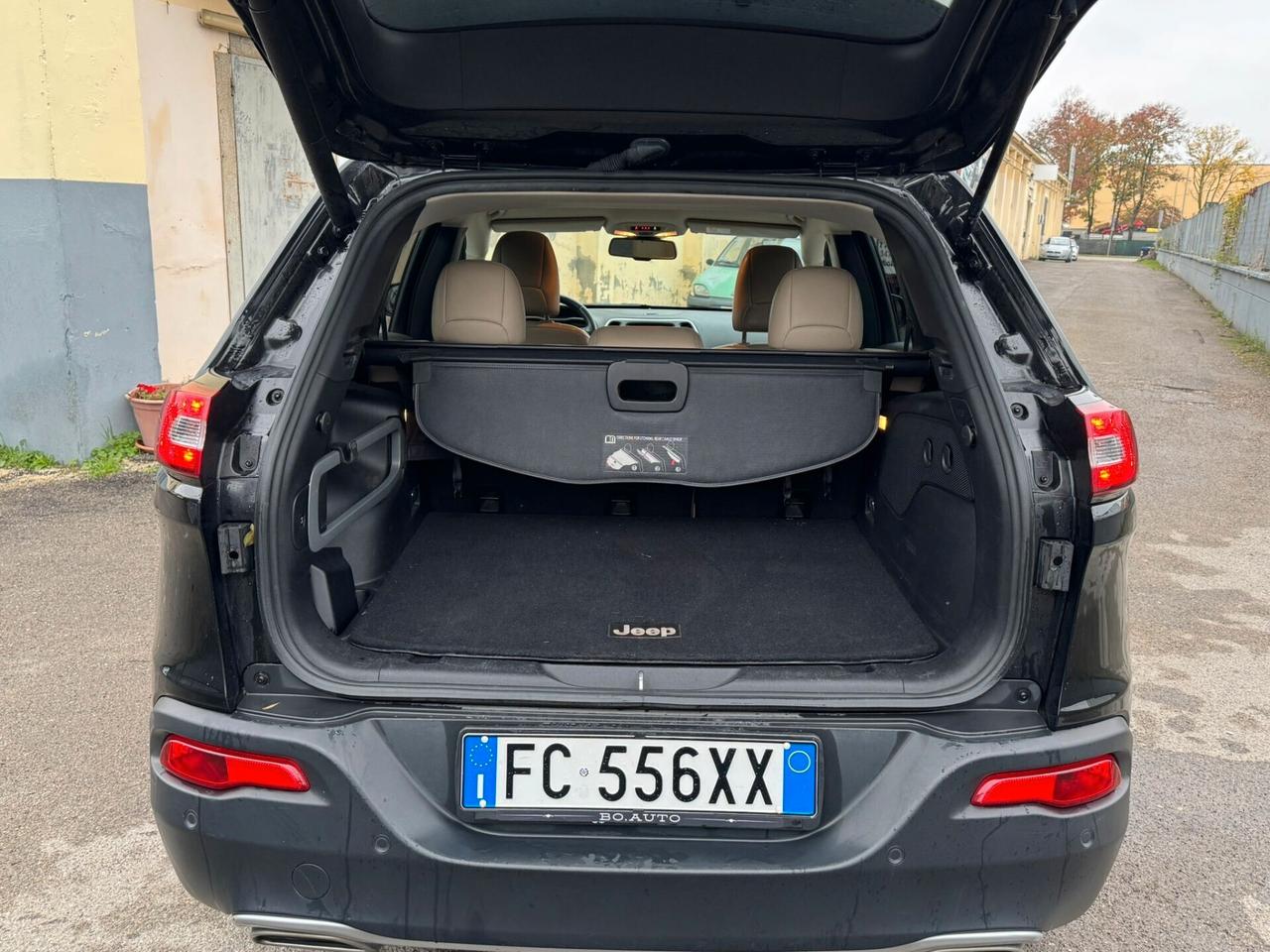 Jeep Cherokee 2.2 Mjt II 4WD Active Drive I Night Eagle