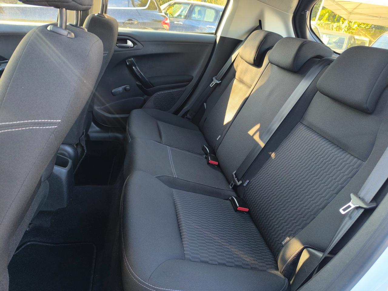 Peugeot 208 BlueHDi 75 5 porte Active