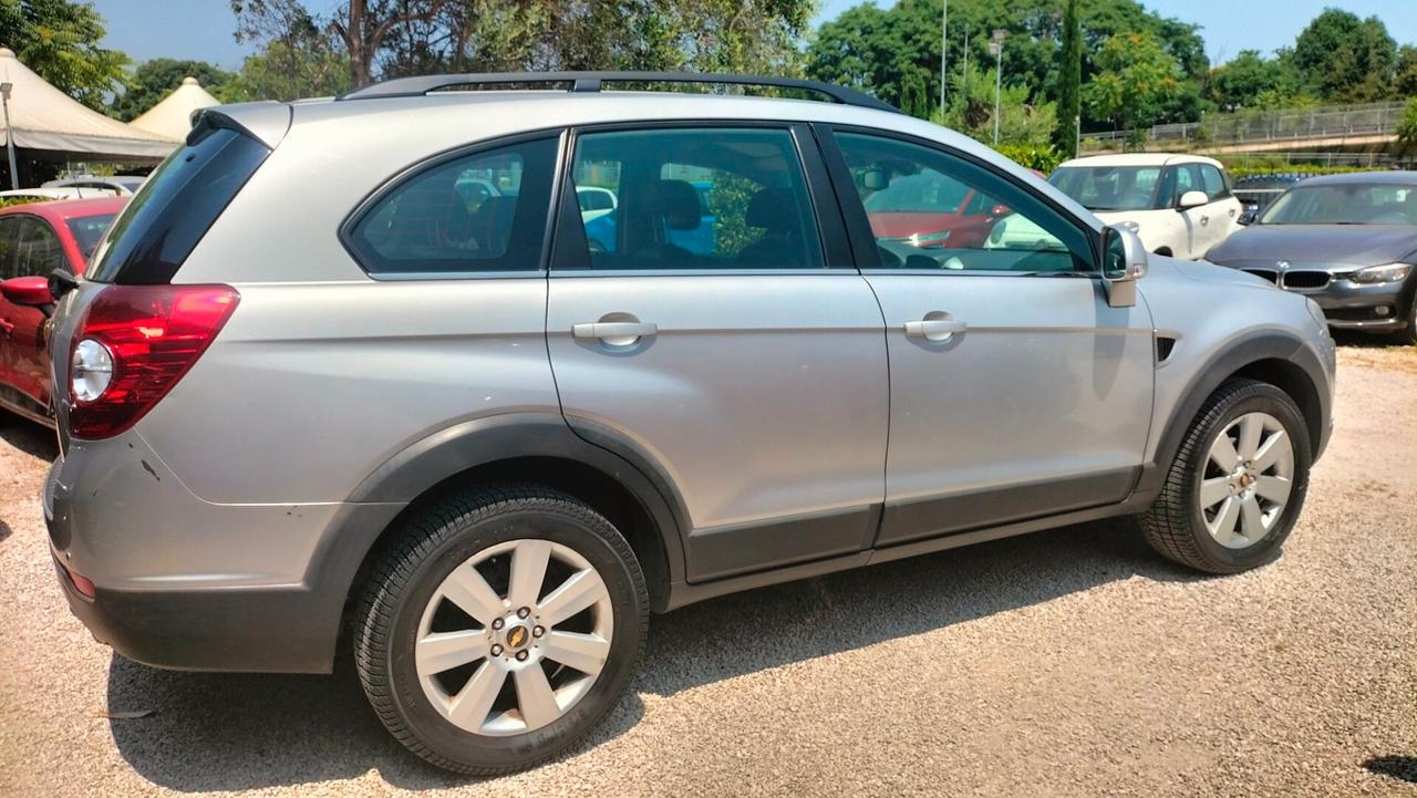 Chevrolet Captiva 2.0 VCDi LTX 7 POSTI FULL OPTIONAL