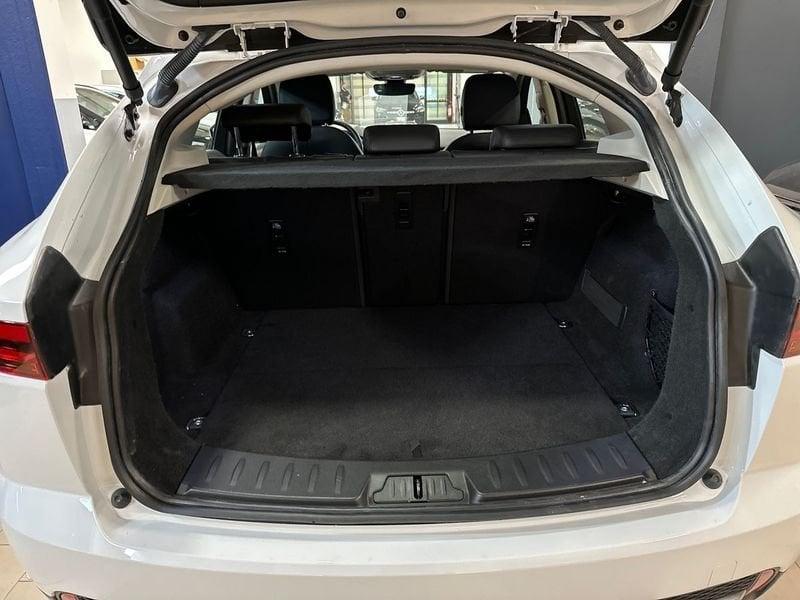 Jaguar E-Pace 2.0d i4 mhev SE awd 204cv auto