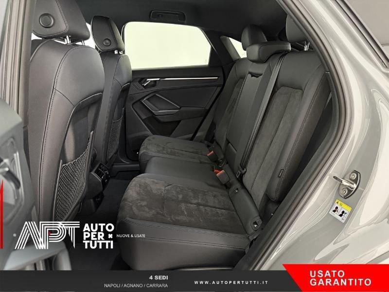 Audi Q3 Q3 Sportback RS 2.5 quattro s-tronic