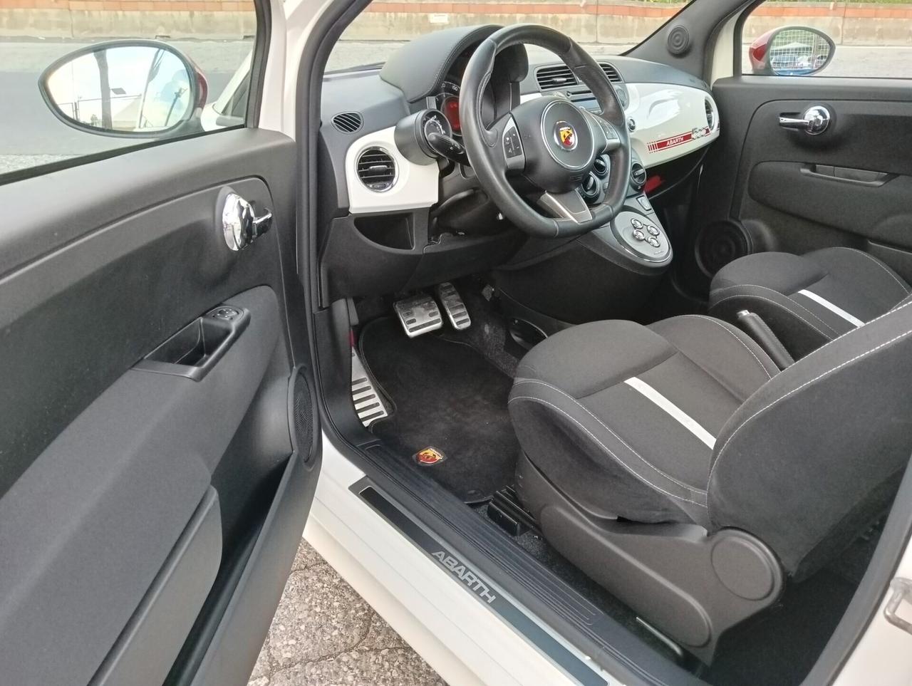 Abarth 500 1.4 Turbo T-Jet CAMBIO MTA