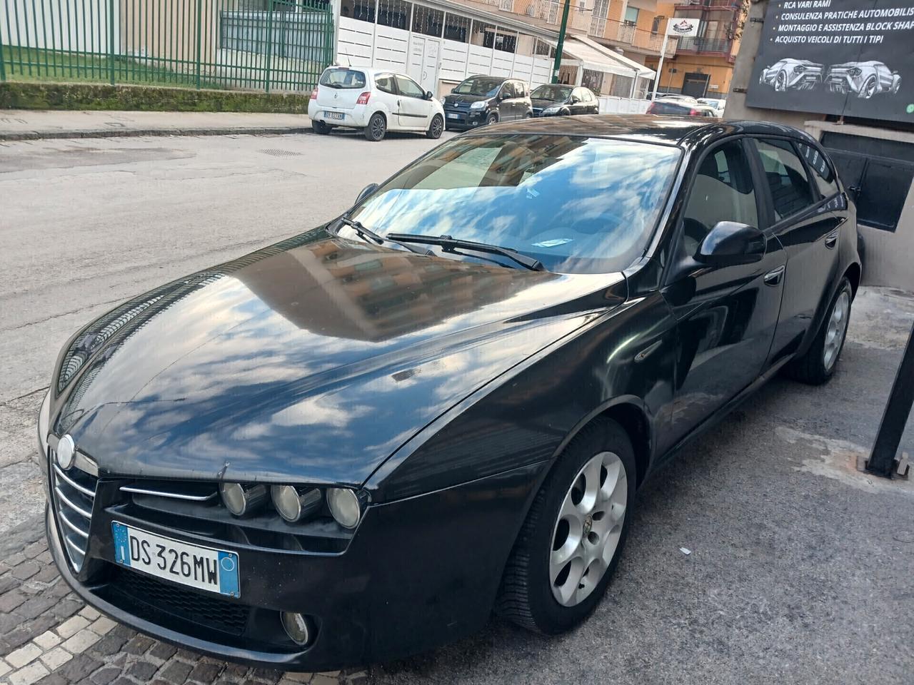 Alfa Romeo 159 1.9 JTDm Sportwagon