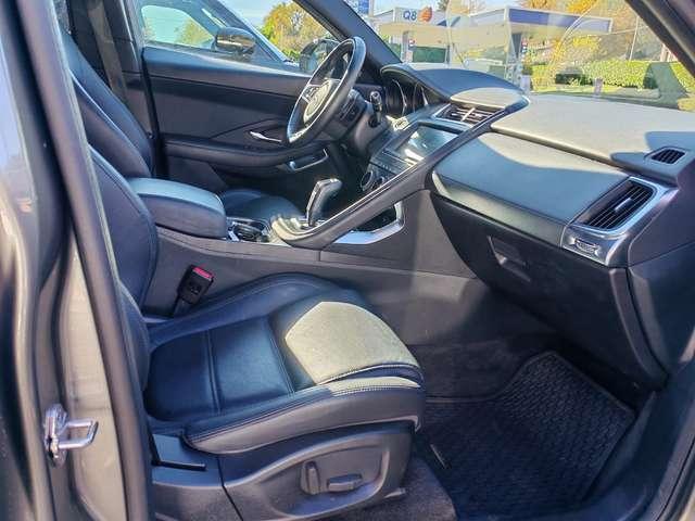 Jaguar E-Pace E-Pace 2.0d i4 R-Dynamic HSE awd 150cv auto my19