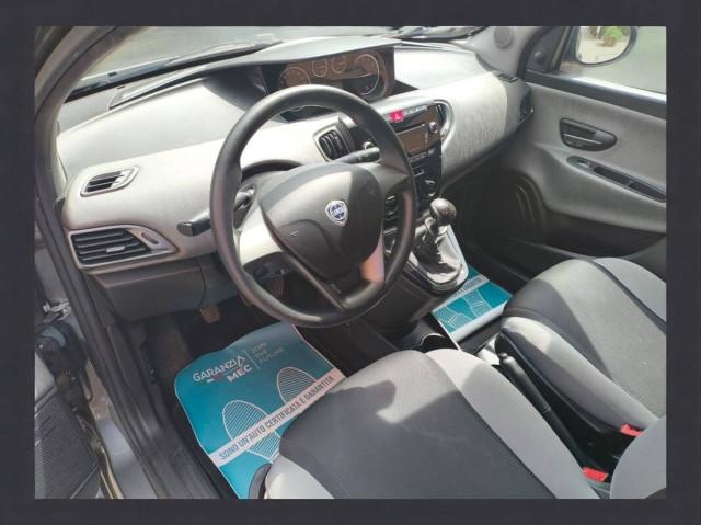 Lancia Ypsilon Ypsilon 2013 - 1.2 8v Silver ecochic Gpl 69cv