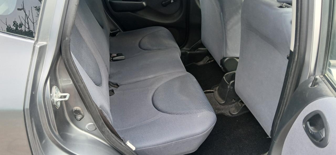 Honda Jazz 1.2 benzina neopatentati