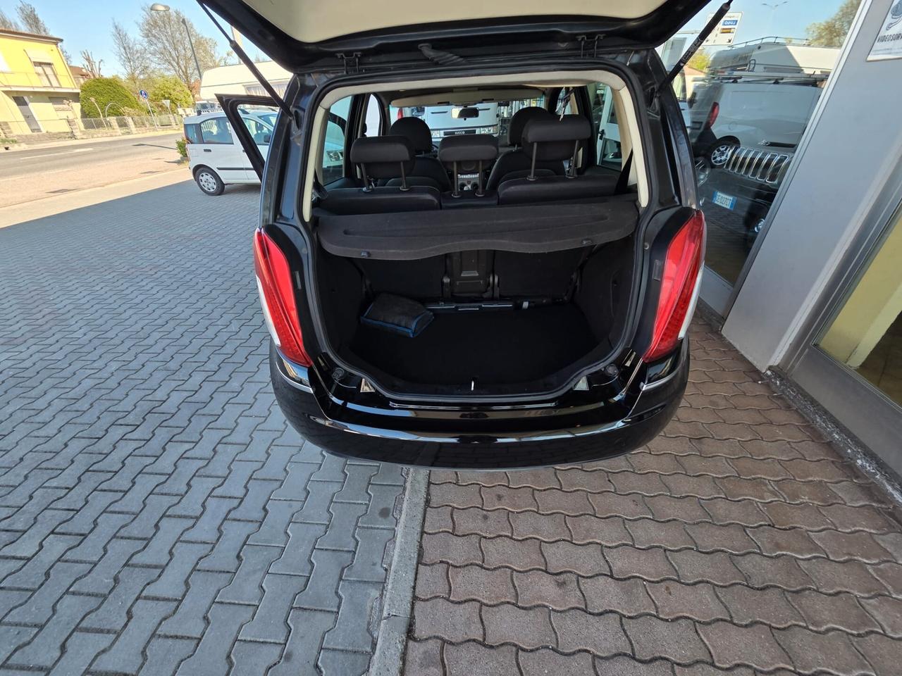 Lancia MUSA 1.4 Oro Ecochic GPL