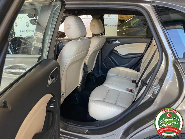MERCEDES-BENZ B 180 CDI Auto SPORT * FARI LED * PELLE
