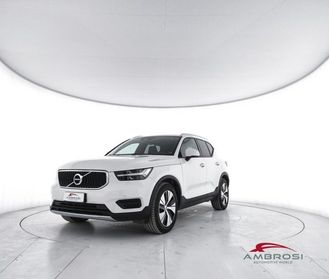 VOLVO XC40 D3 Geartronic Momentum - AUTOCARRO N1 - PER OPERAT