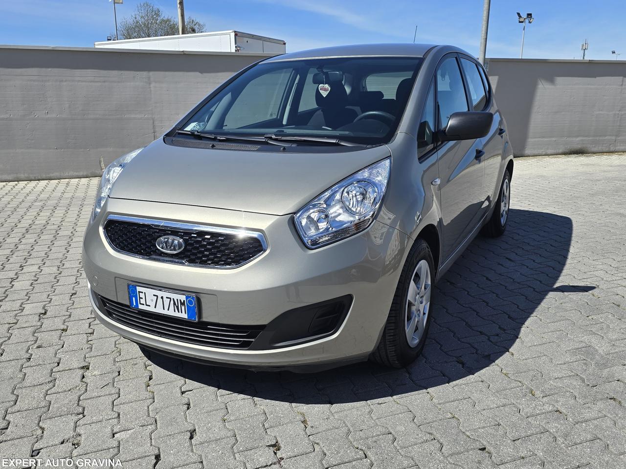 KIA VENGA 1.4 DIESEL OK NEO PATENTATI PARI AL NUOV