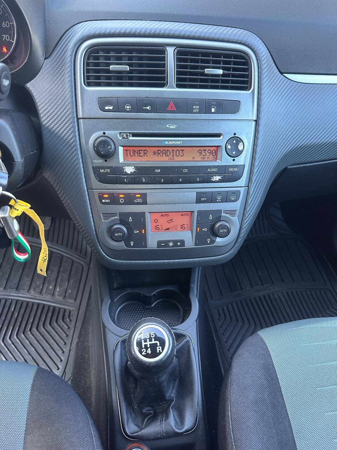 Fiat Grande Punto 1.4 solo 95mila km unipro