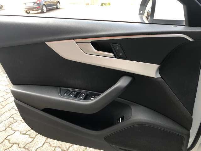 Audi A4 Avant 40 2.0 tdi Sport 190cv s-tronic Virtual Led