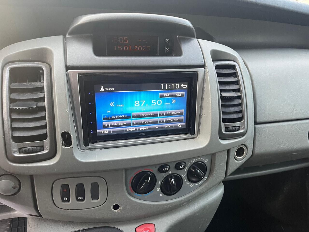 Opel Vivaro 2000 cdti - 2009