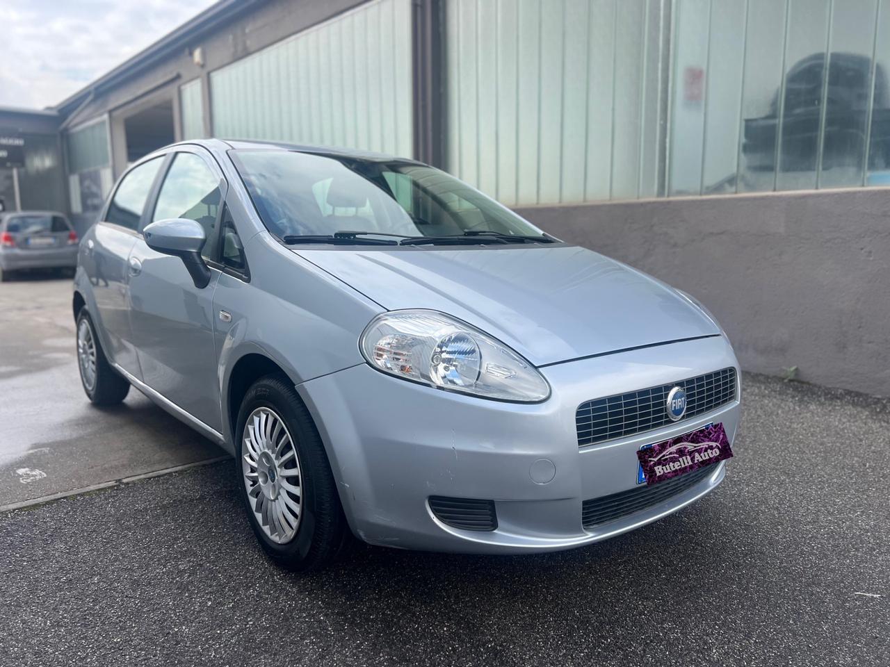 Fiat Grande Punto Grande Punto 1.4 benz - PER NEOPATENTATI