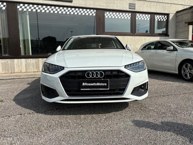 AUDI A4 Avant 30 TDI/136 CV S tronic