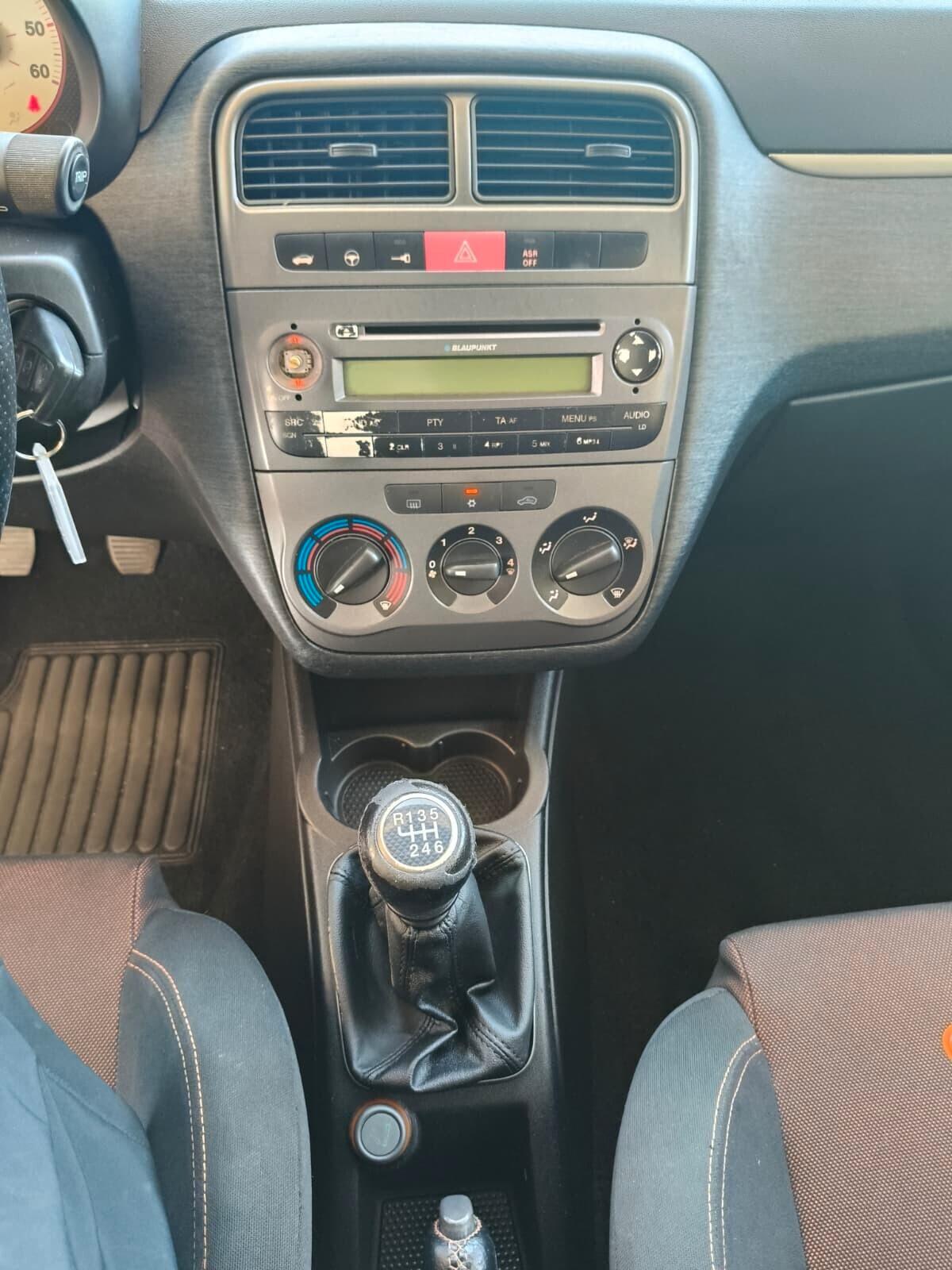 Fiat Grande Punto 1.9 MJT 130 CV 3 porte Sport