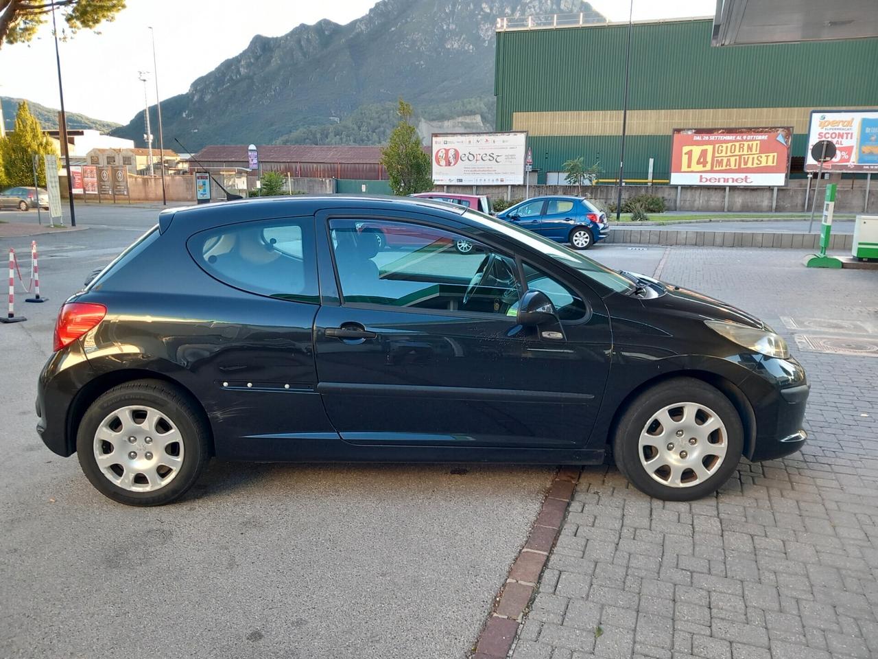 Peugeot 207 1.4 HDi OK NEOPATENTATI