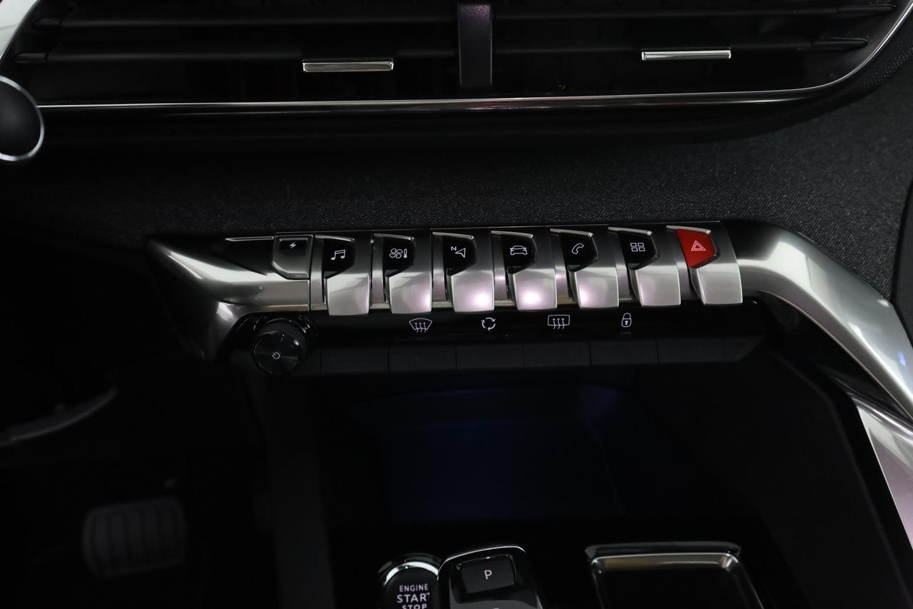 PEUGEOT 3008 2ª serie 3008 Hybrid 225 e-EAT8 Allure