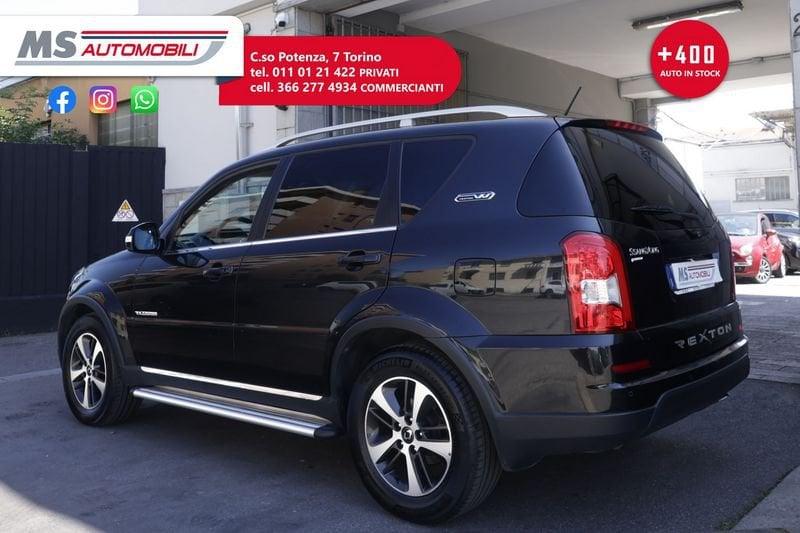 Ssangyong Rexton W Ssangyong Rexton W 2.2 Diesel 4WD M/T Plus Smart Audio 130KW ANNO 2016