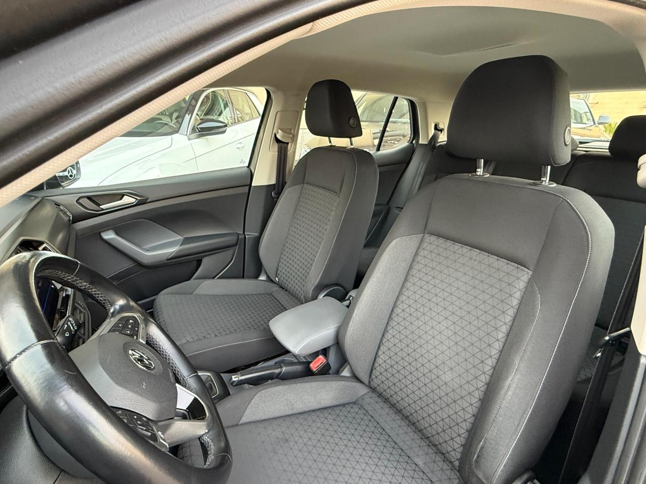 Volkswagen T-Cross 1.6 TDI DSG SCR Style BMT