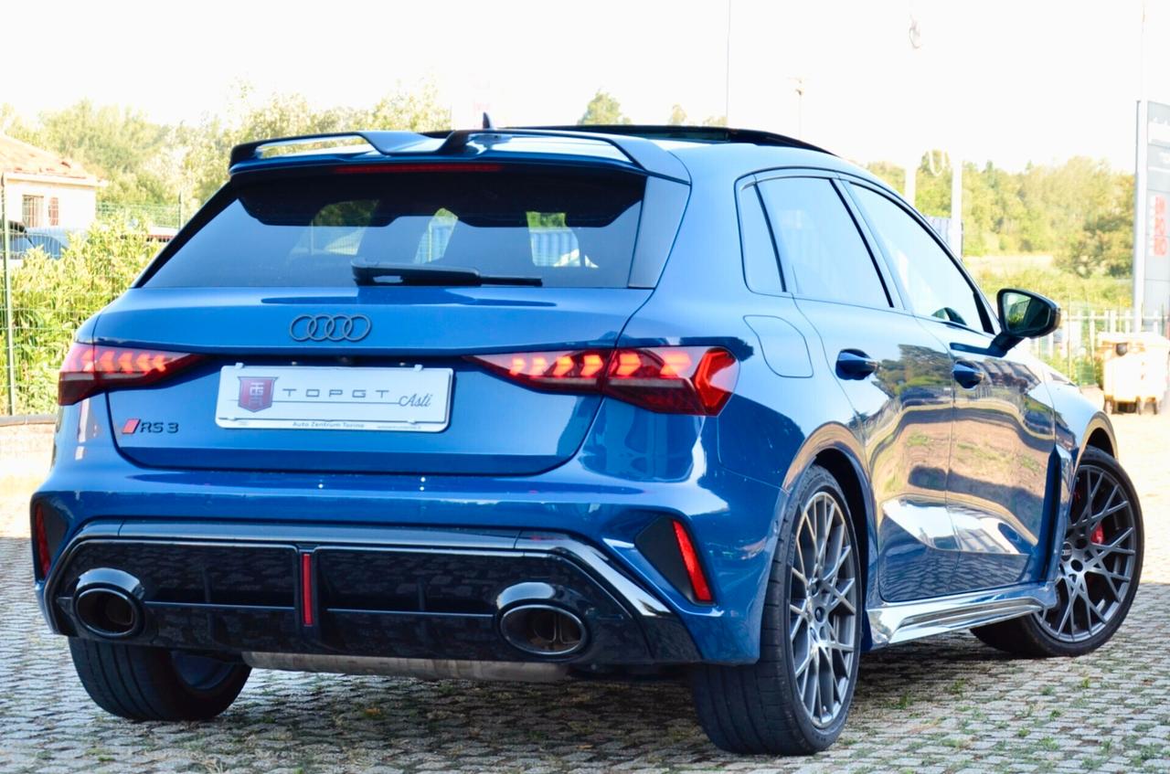 AUDI RS3 SPORTBACK 2.5 TFSI QUATTRO 400cv S-TRONIC, PARI AL NUOVO, UFF ITALIANA, UNICOPROPRIETARIO, GARANZIA AUDI 1/2030, TETTO, MATRIX, SCARICO, PERMUTE