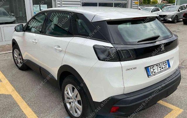 PEUGEOT 3008 BlueHDi 130 S&S EAT8 Active Business