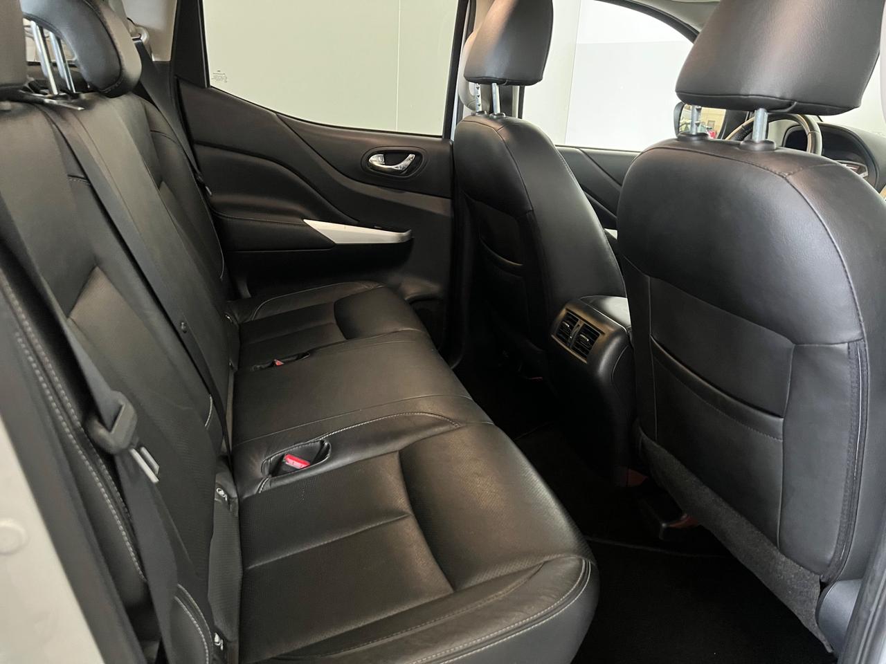 Nissan Navara 2.3 dCi 190 CV 7AT 4WD Double Cab Tekna